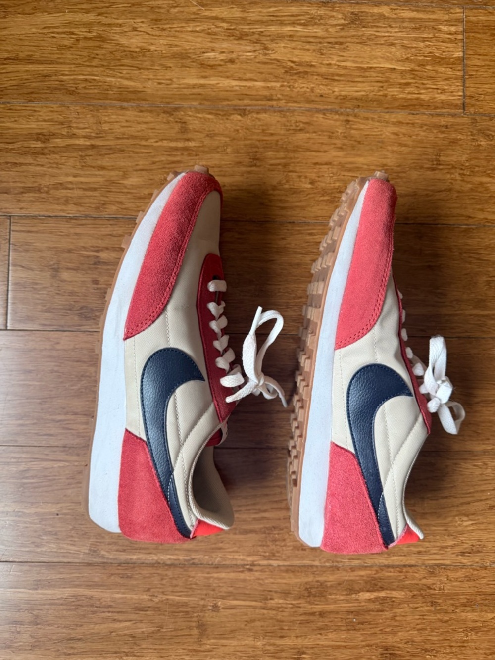 Nike Women’s Daybreak Sneakers, 9, Cinnabar Sanddrift Gum, Great Condition - Picture 7 of 10